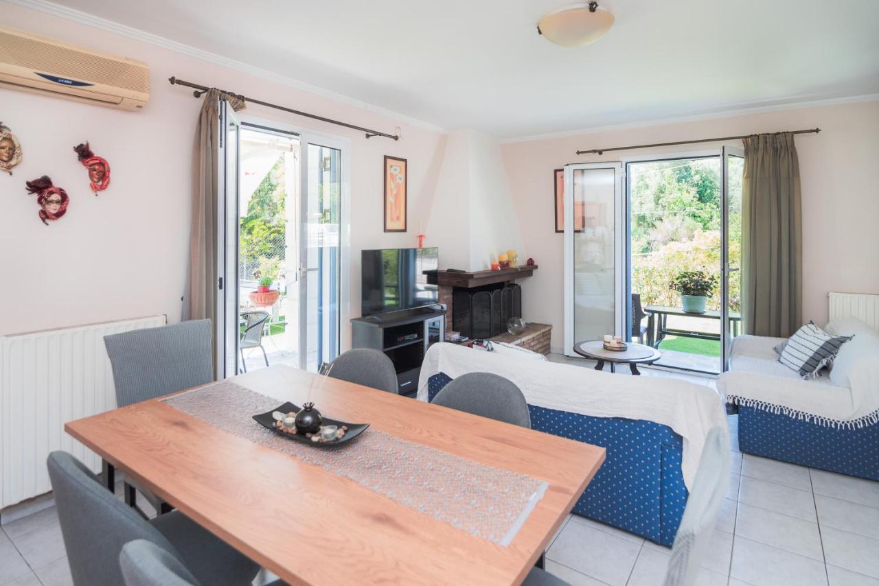 Anna Maria House Lägenhet Perama  Exteriör bild