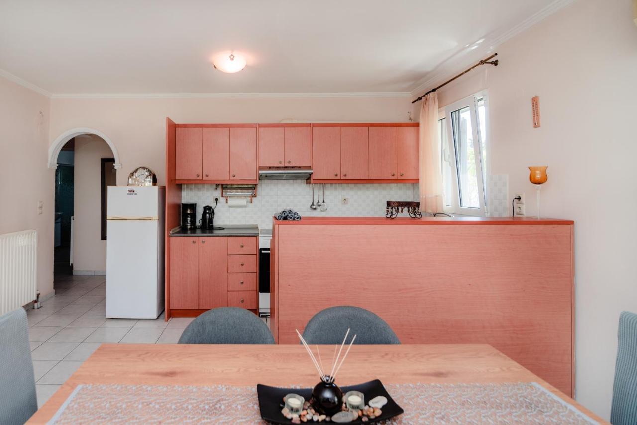 Anna Maria House Lägenhet Perama  Exteriör bild